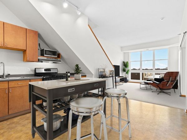 2650 University Avenue W, Unit 311, Saint Paul, MN 55114