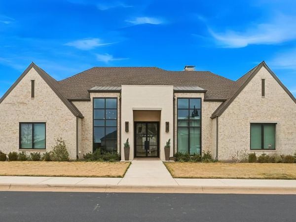 2202 S Ridge Crossing, Abilene, TX 79606