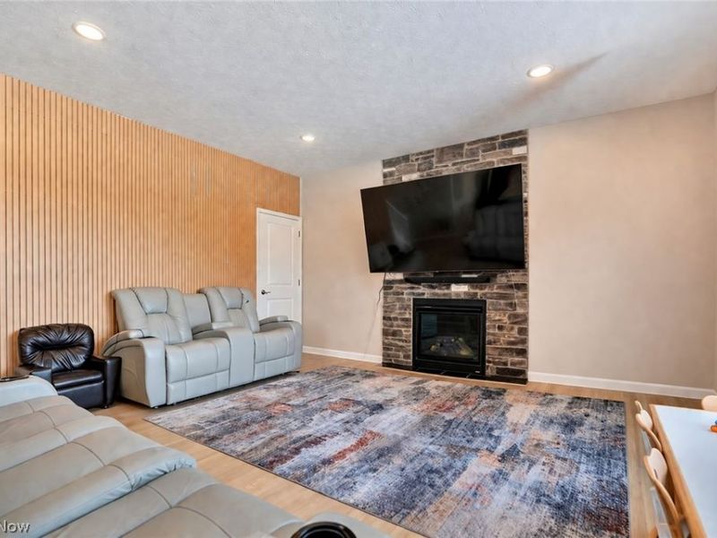 3367 Ponderosa Trail, Green, OH 44685 Photo 10