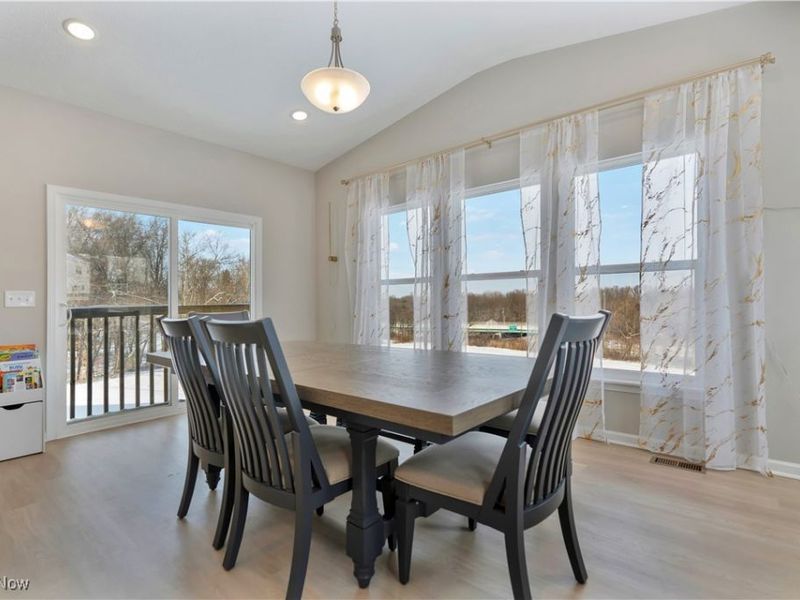 3367 Ponderosa Trail, Green, OH 44685 Photo 6