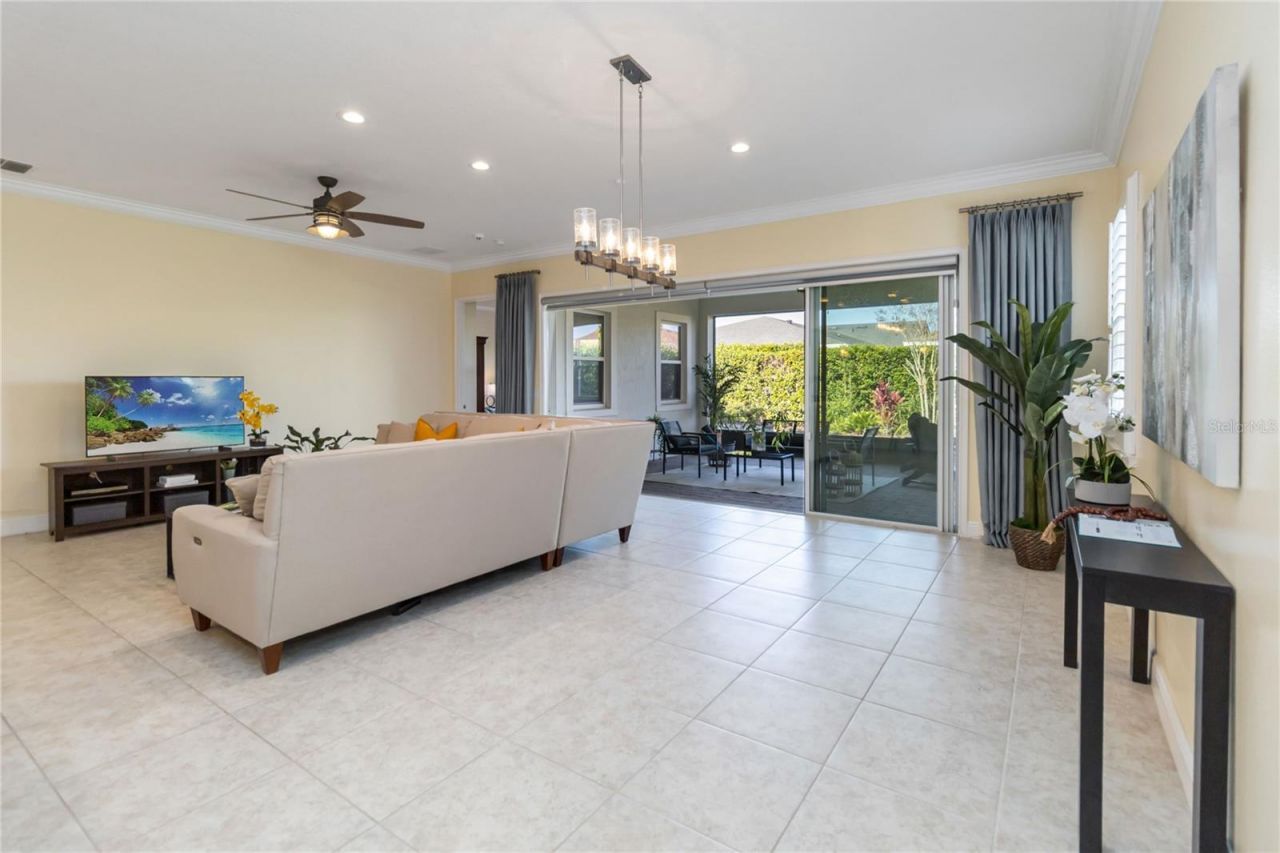 4909 W Fountainwood Drive, Saint Cloud, FL 34772 Photo