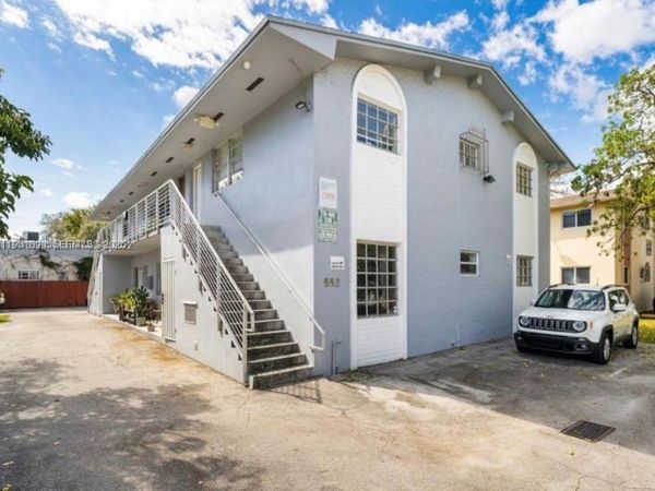 552 NE 61st St, Unit 4, Miami, FL 33137