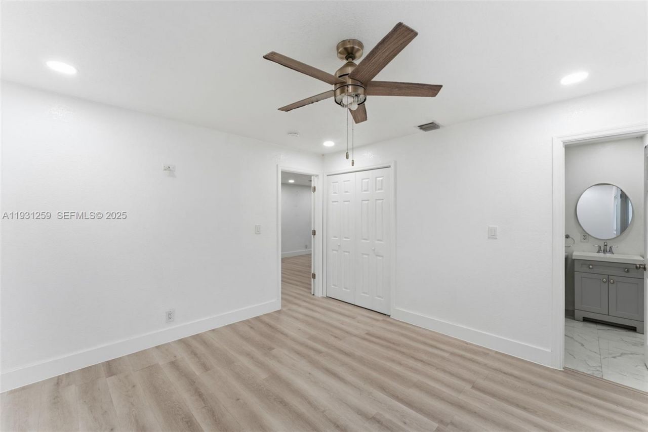 671 NW 23rd Ter, Pompano Beach, FL 33069 Photo