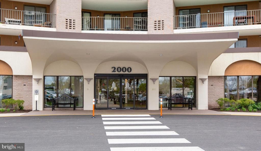 20930 Valley Forge Circle, Unit 930, King of Prussia, PA 19406 Main Photo