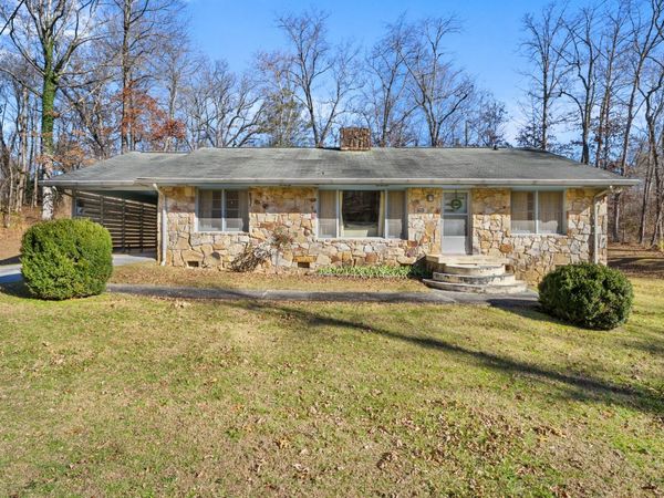 103 Willie Six Rd, Sewanee, TN 37375