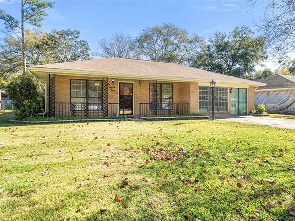 1042 SAINT SCHOLASTICA Street, Slidell, LA 70460