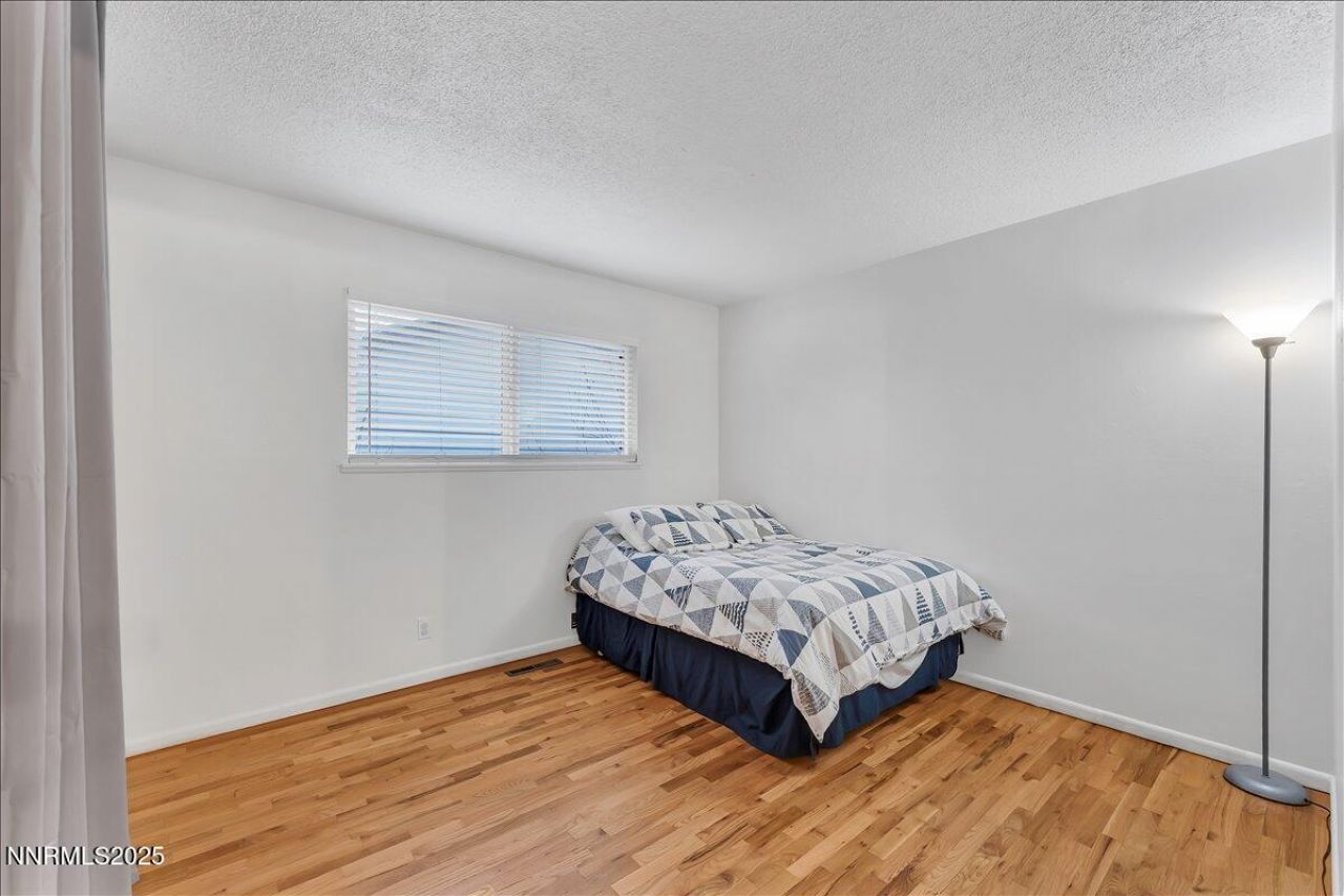 745 Akard Drive, Reno, NV 89503 Photo