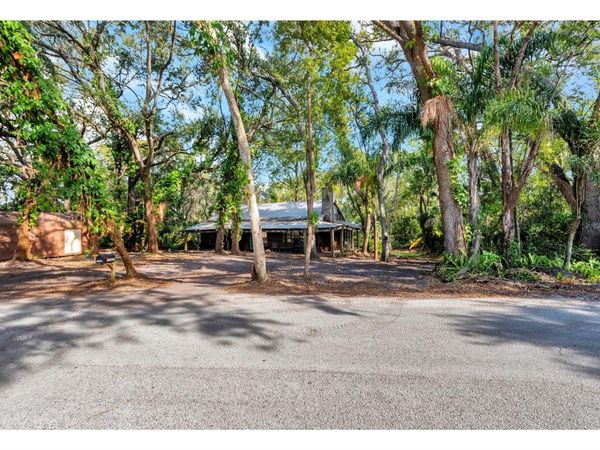 12805 FOREST HILLS DRIVE, TAMPA, FL 33612