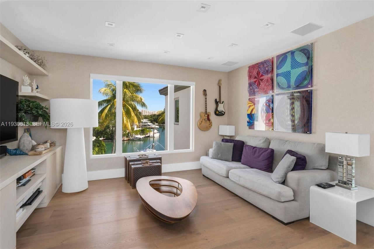 481 S Mashta Drive, Key Biscayne, FL 33149 Photo