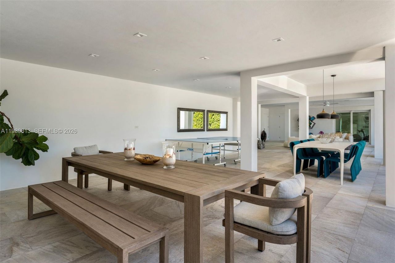 481 S Mashta Drive, Key Biscayne, FL 33149 Photo