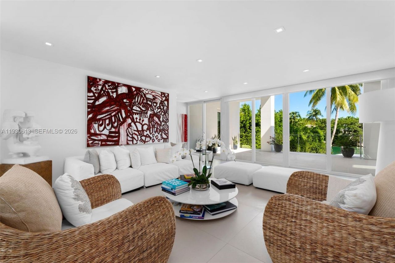 481 S Mashta Drive, Key Biscayne, FL 33149 Photo