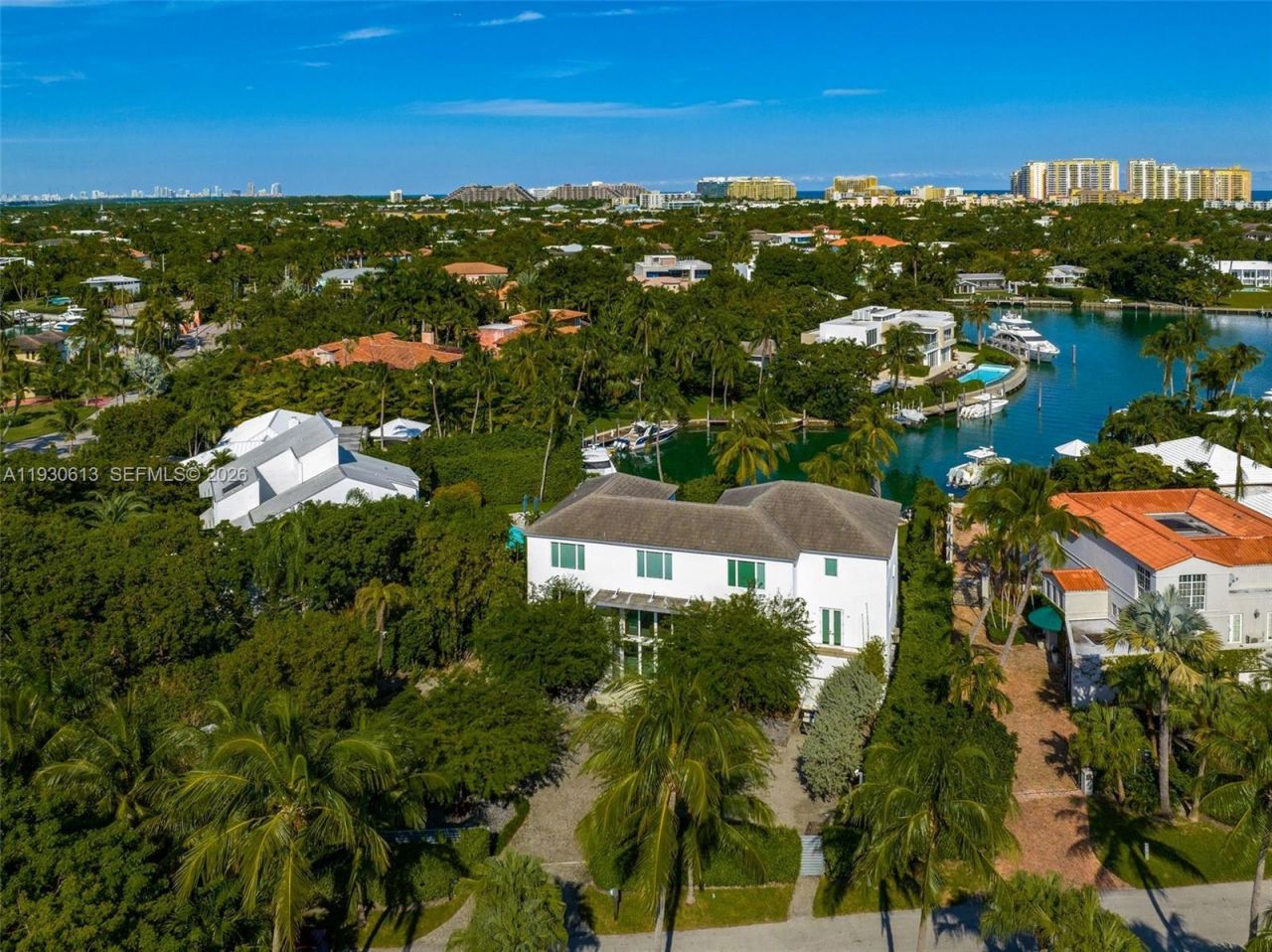 481 S Mashta Drive, Key Biscayne, FL 33149 Photo