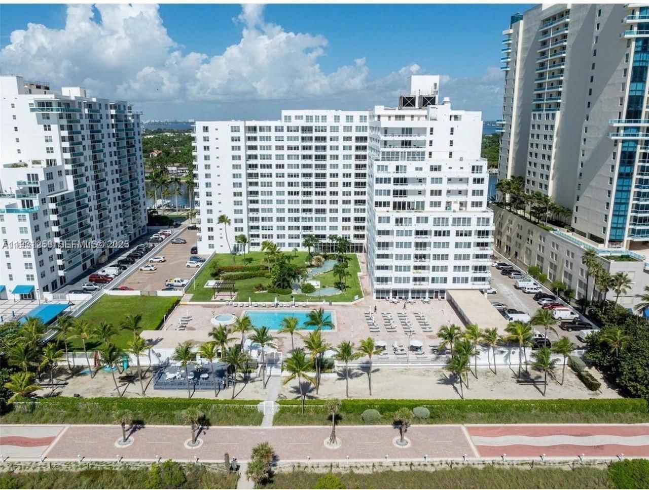 5005 Collins Ave , Unit 1506, Miami Beach, FL 33140 Photo