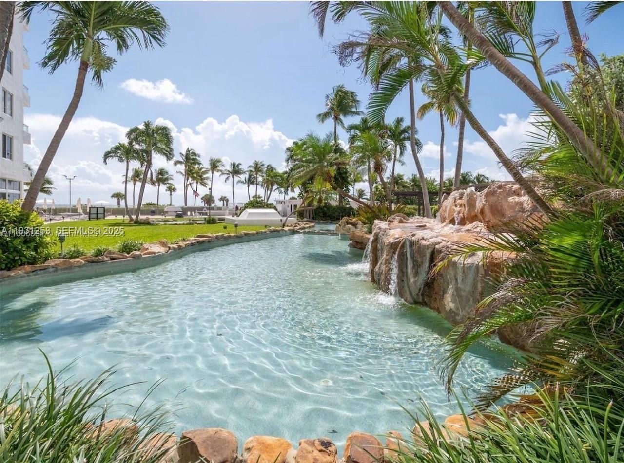 5005 Collins Ave , Unit 1506, Miami Beach, FL 33140 Photo