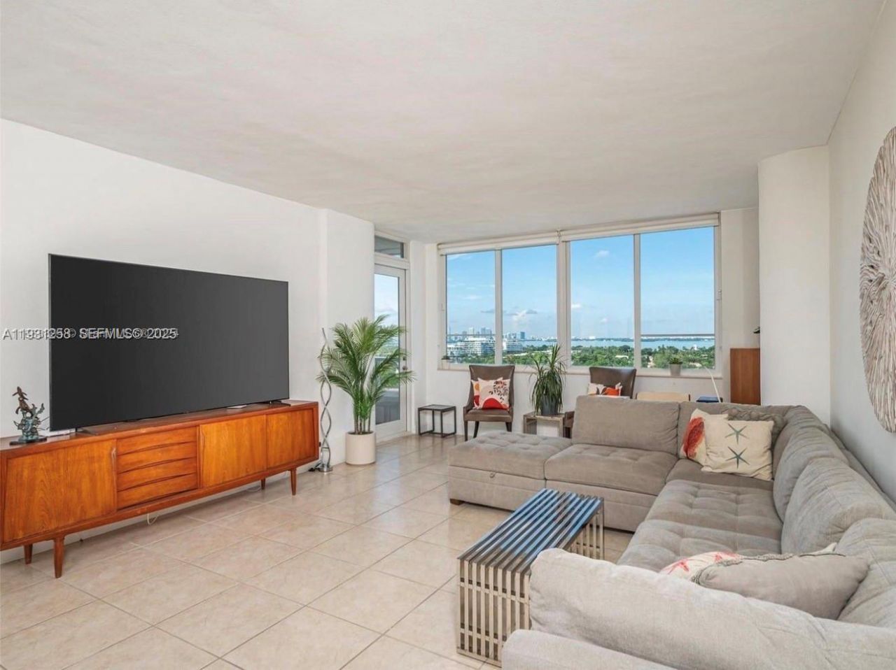 5005 Collins Ave , Unit 1506, Miami Beach, FL 33140 Photo