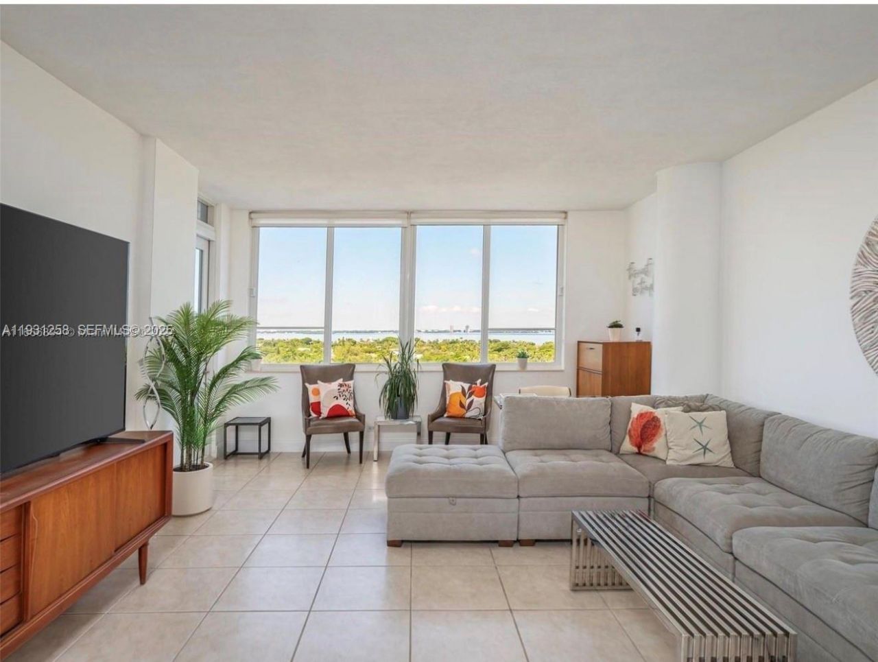 5005 Collins Ave , Unit 1506, Miami Beach, FL 33140 Photo