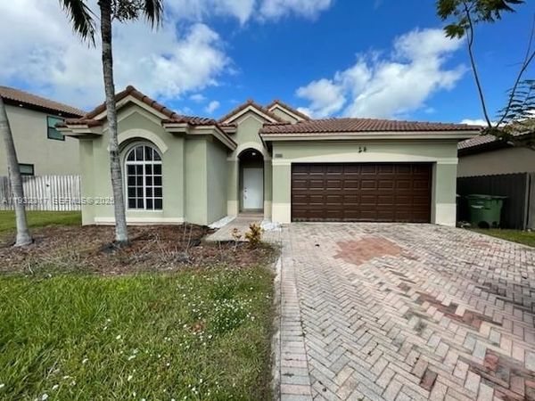 2173 SE 2nd St, Homestead, FL 33033