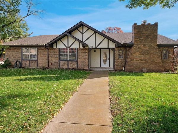 5352 Colorado Court, North Richland Hills, TX 76180