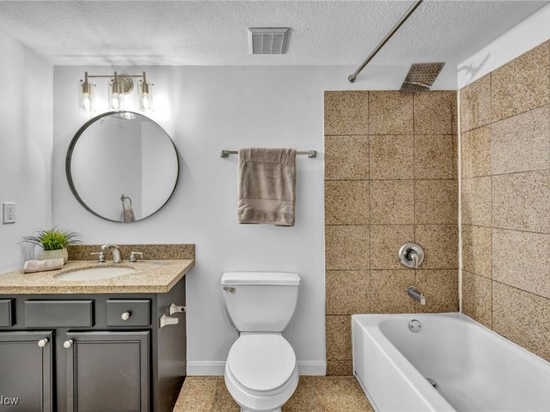 2222 Detroit Avenue, Unit 503, Cleveland, OH 44113 Photo 23