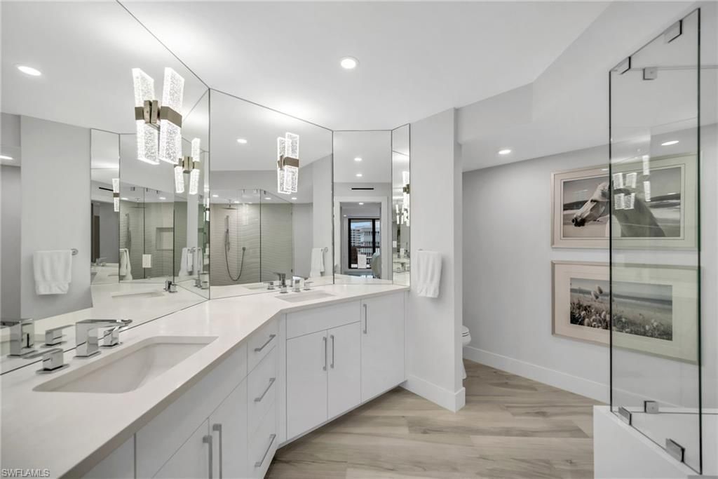 4551 Gulf Shore Blvd N, Unit 1805, Naples, FL 34103 Photo