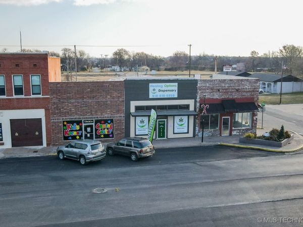 135 S Main Street, Eufaula, OK 74432