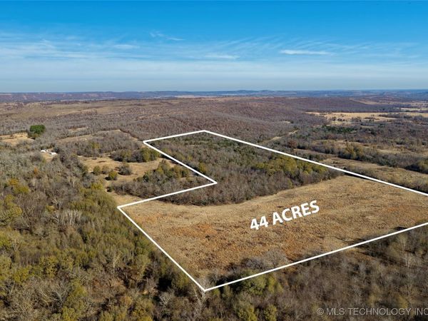 2 E 1230 Road, Hanna, OK 74845