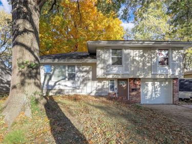 11715 Fuller Avenue, Kansas City, MO 64134