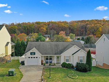 900 GEOFFERY ST, Staunton, VA 24401