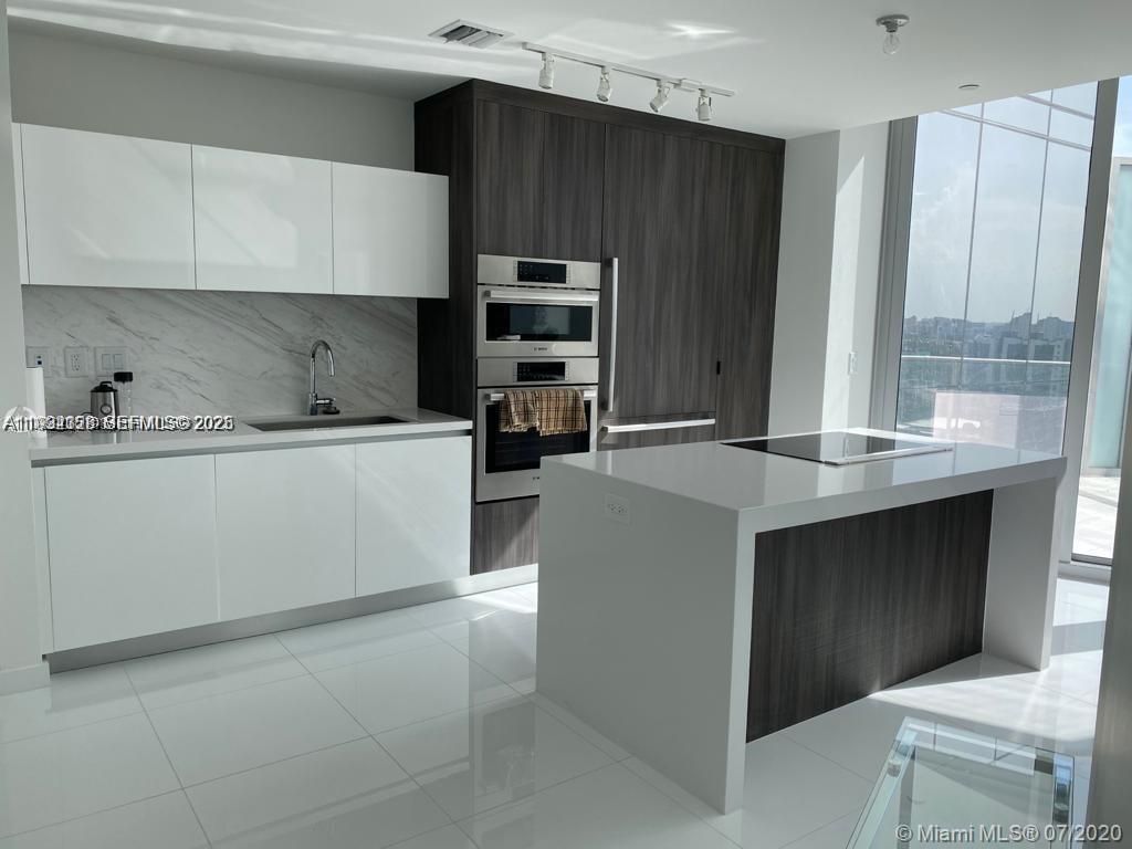 Please Call For Address, Unit 1402, Miami, FL 33128 Photo