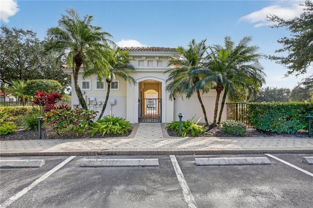 12032 Brassie Bend, Unit D-202, Fort Myers, FL 33913 Photo