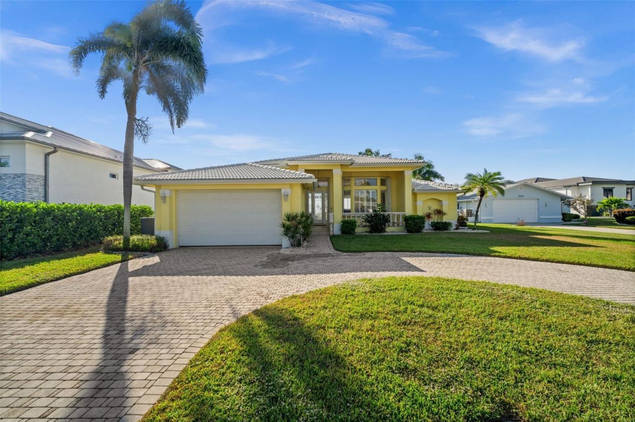 264 Bayshore Drive, Cape Coral, FL 33904 Photo