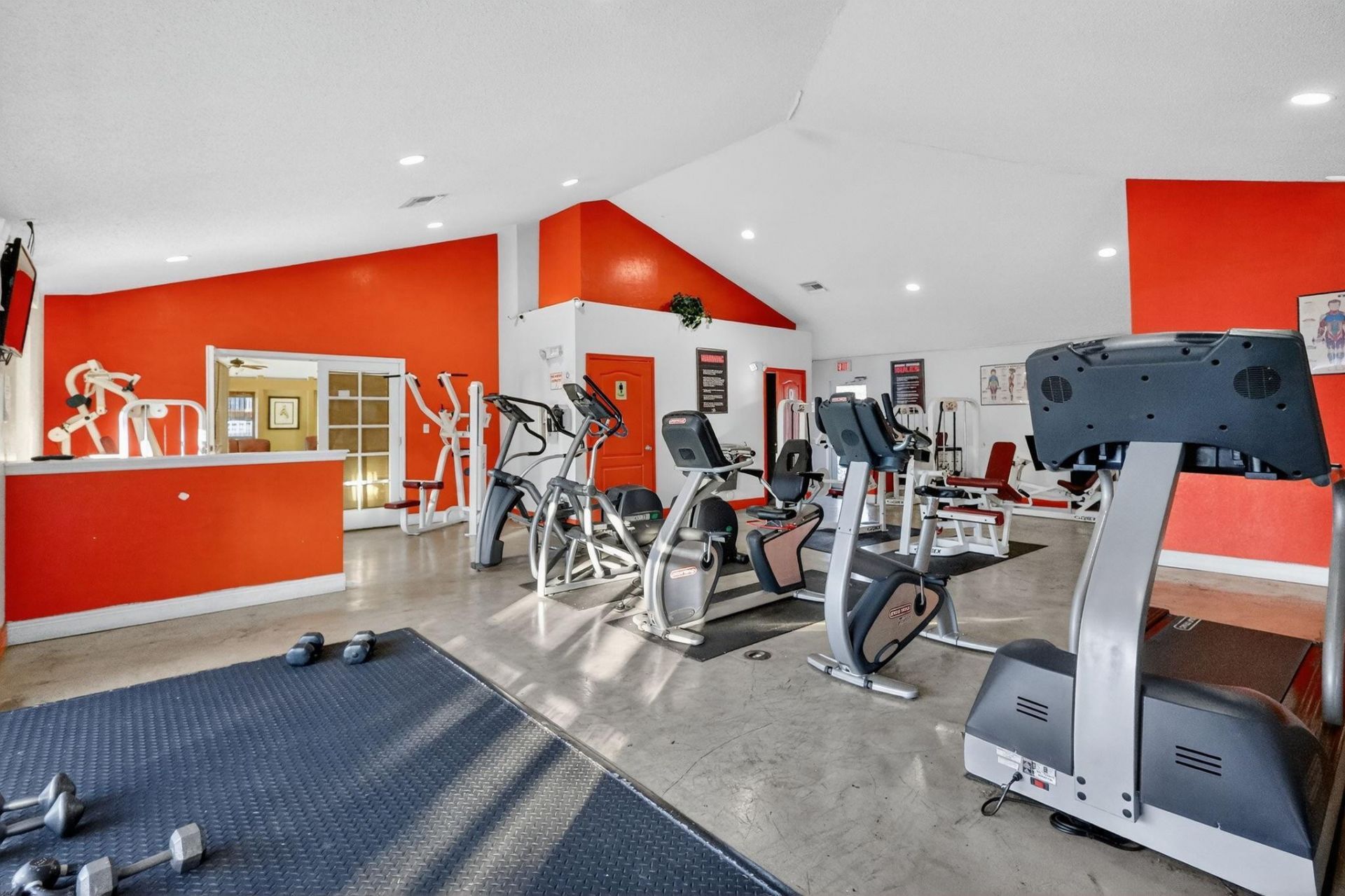 18840 NW 57th Avenue, Unit 302, Hialeah, FL 33015 Photo