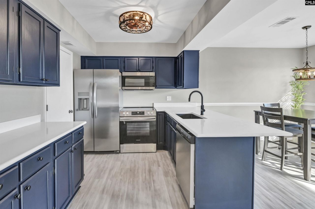 320 Shoreline Drive Photo 21