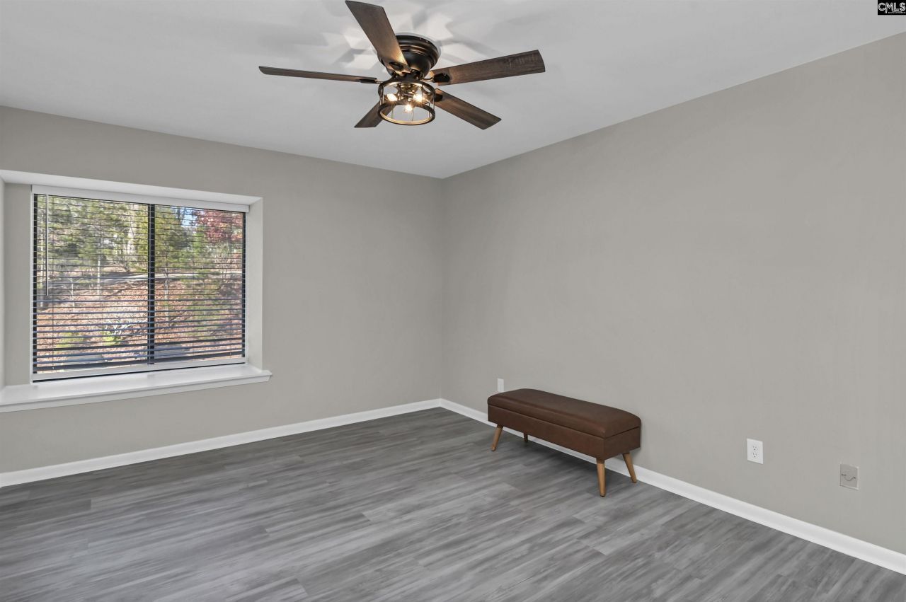 320 Shoreline Drive Photo 35