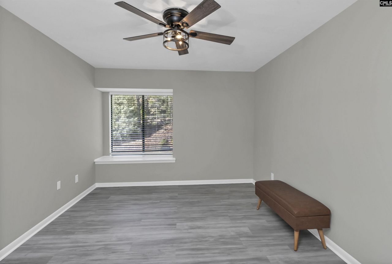 320 Shoreline Drive Photo 37