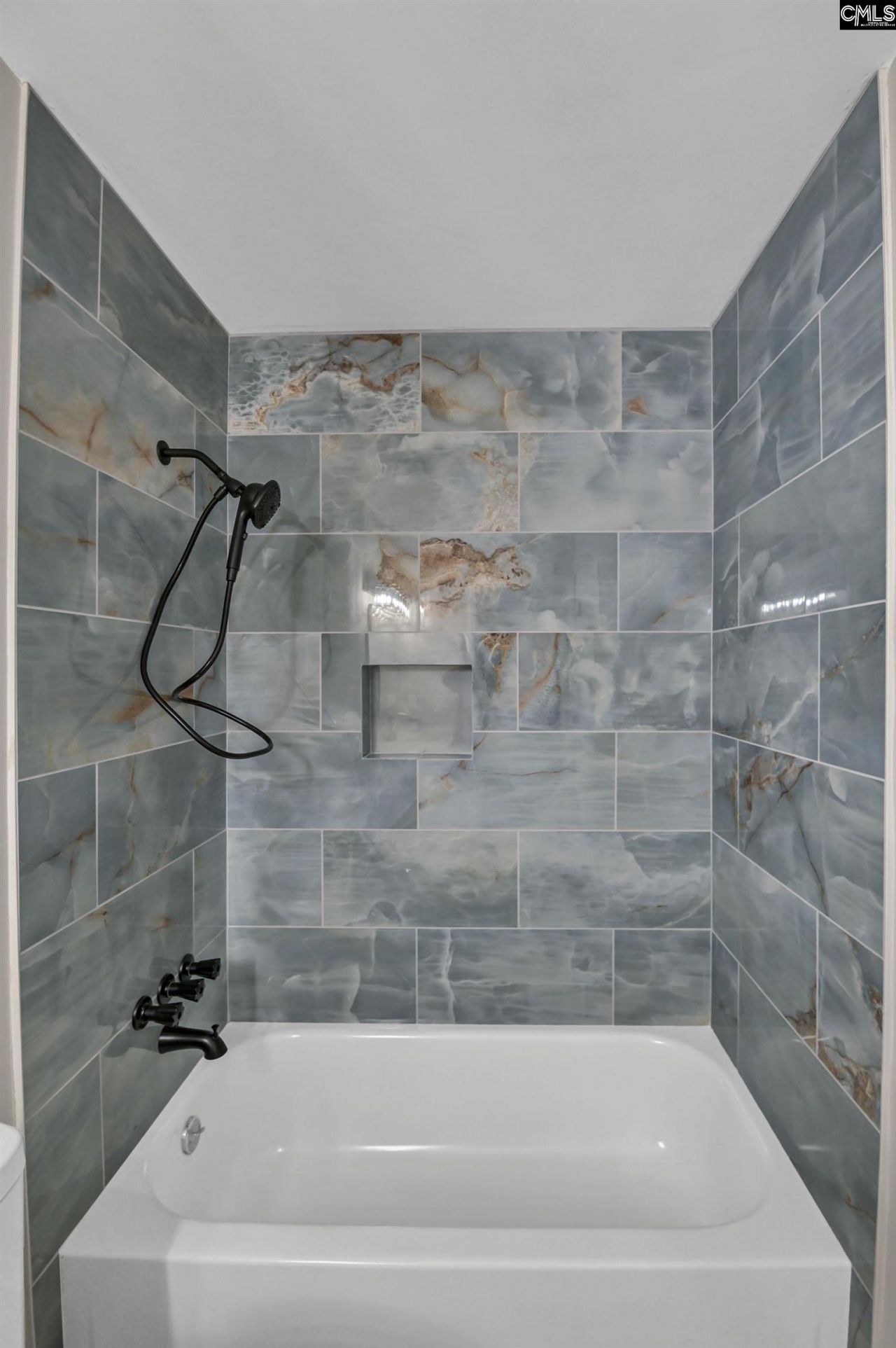 320 Shoreline Drive Photo 46