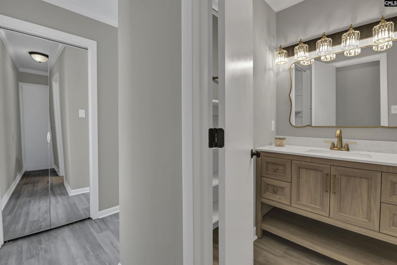 320 Shoreline Drive Photo 48