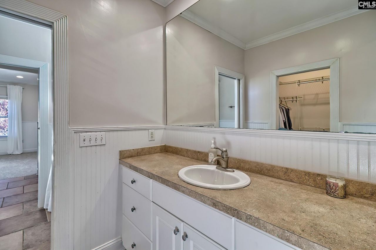 417 Oxenbridge Way Photo 21