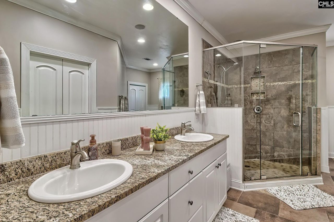 417 Oxenbridge Way Photo 23