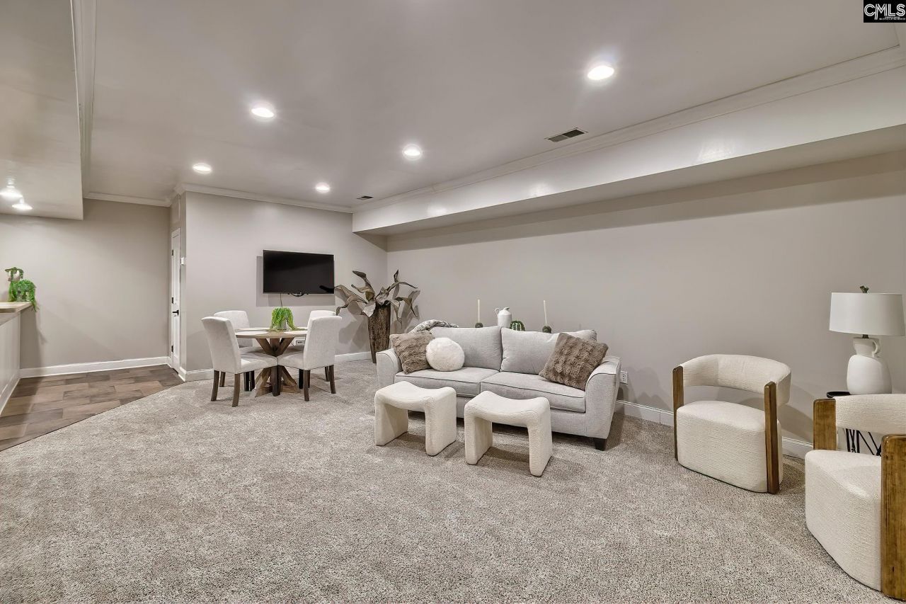 417 Oxenbridge Way Photo 35