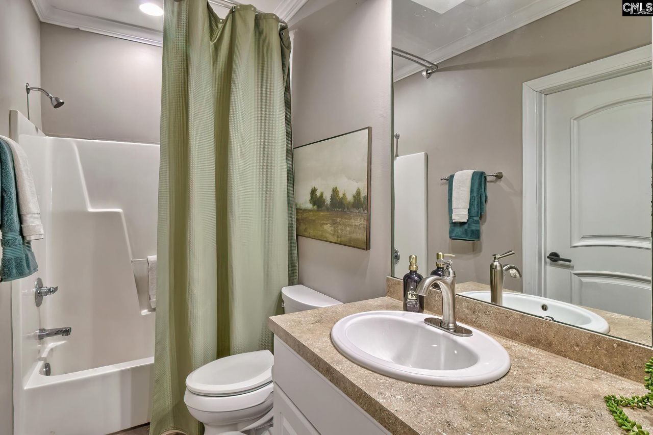 417 Oxenbridge Way Photo 44