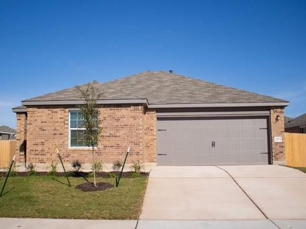 203 Donnington DR, Hutto, TX 78634