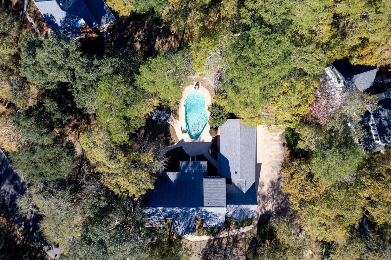 100 Rexford Court Photo 34