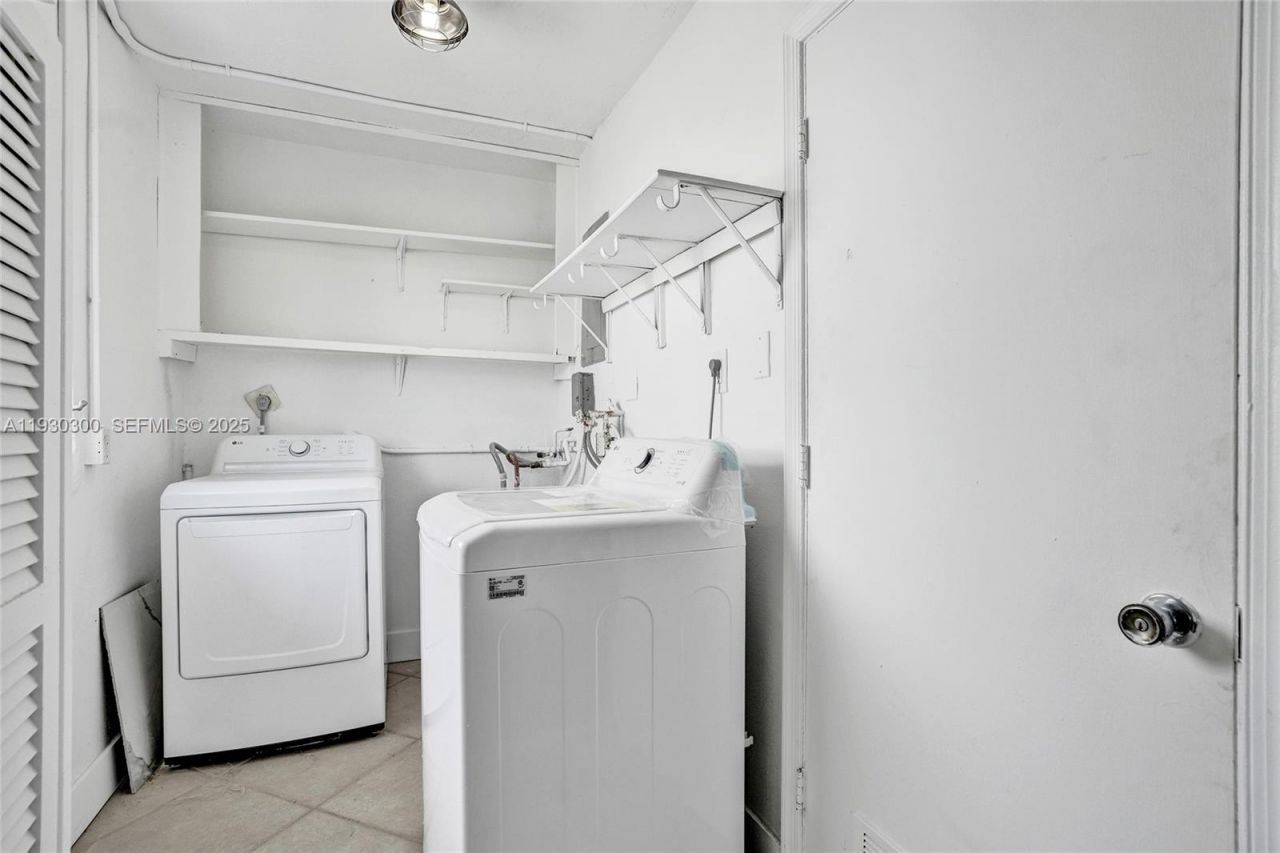 5810 NW 81st Ave, Tamarac, FL 33321 Photo