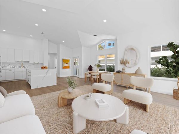 2014 NW 52nd St, Boca Raton, FL 33496