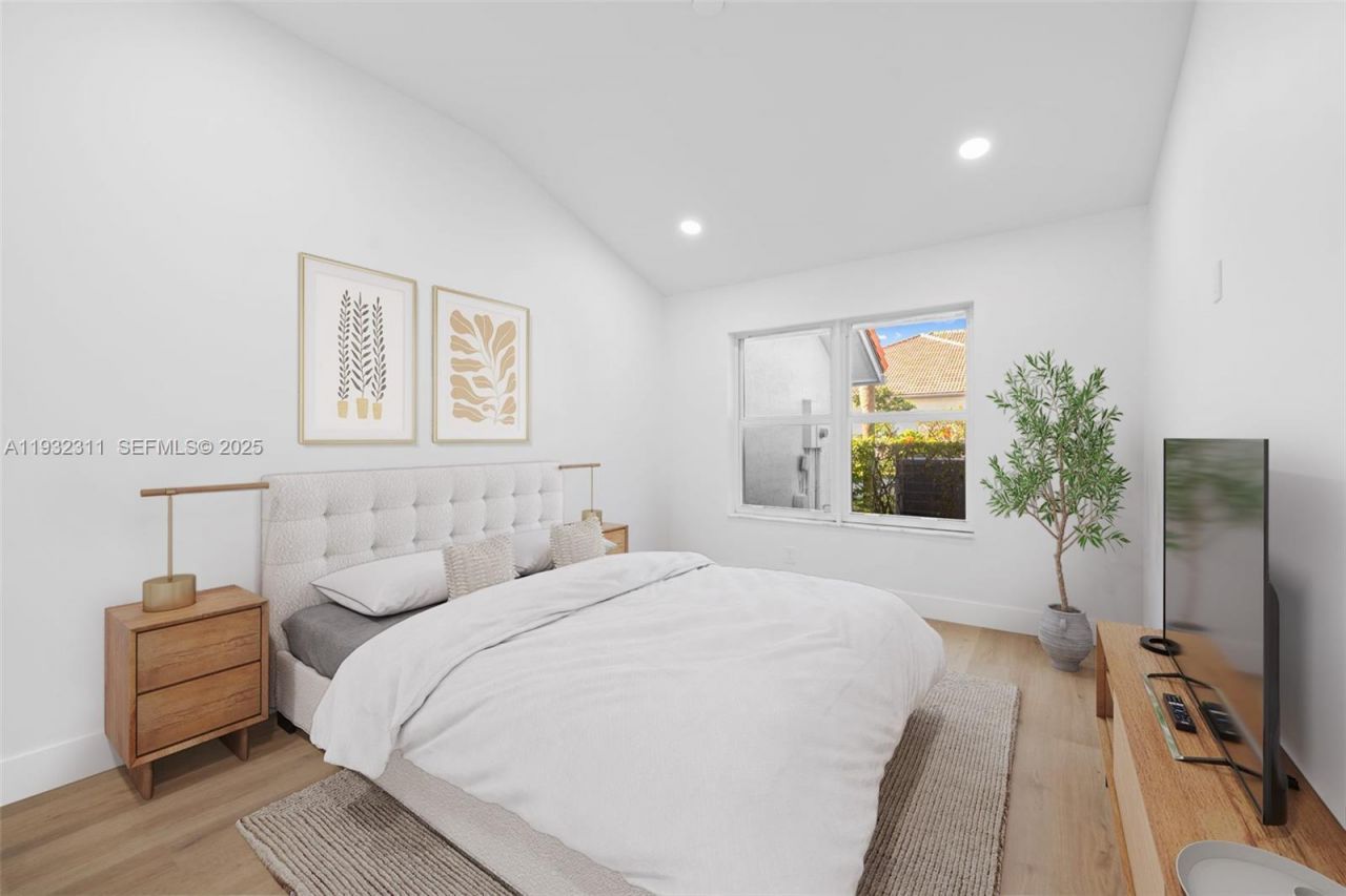 2014 NW 52nd St, Boca Raton, FL 33496 Photo