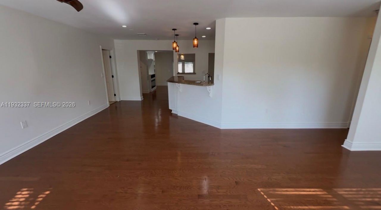 801 NE 17th St , Fort Lauderdale, FL 33305 Photo