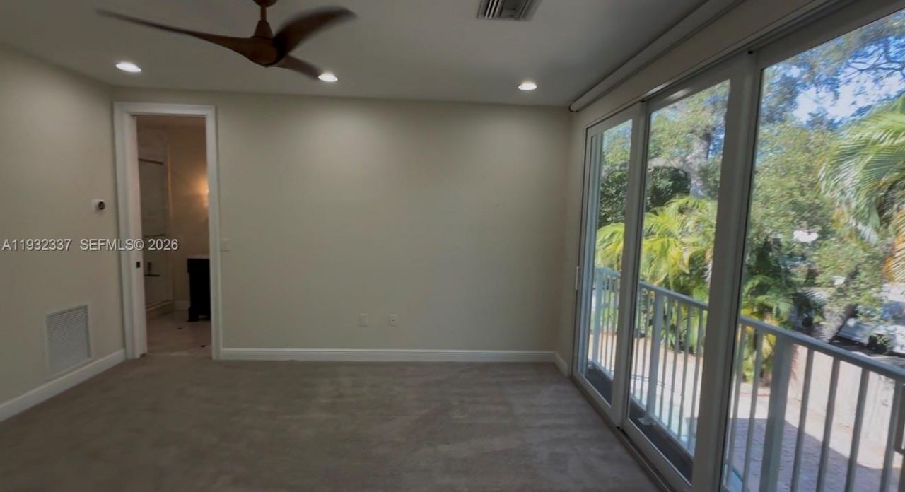 801 NE 17th St , Fort Lauderdale, FL 33305 Photo