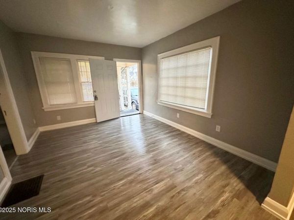 915 Ketcham Avenue, Toledo, OH 43608