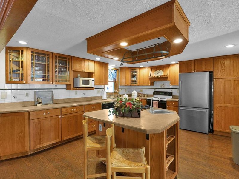 15 Lexington Ontario Road, Ontario, OH 44903 Photo 9